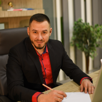 Artur Suinov